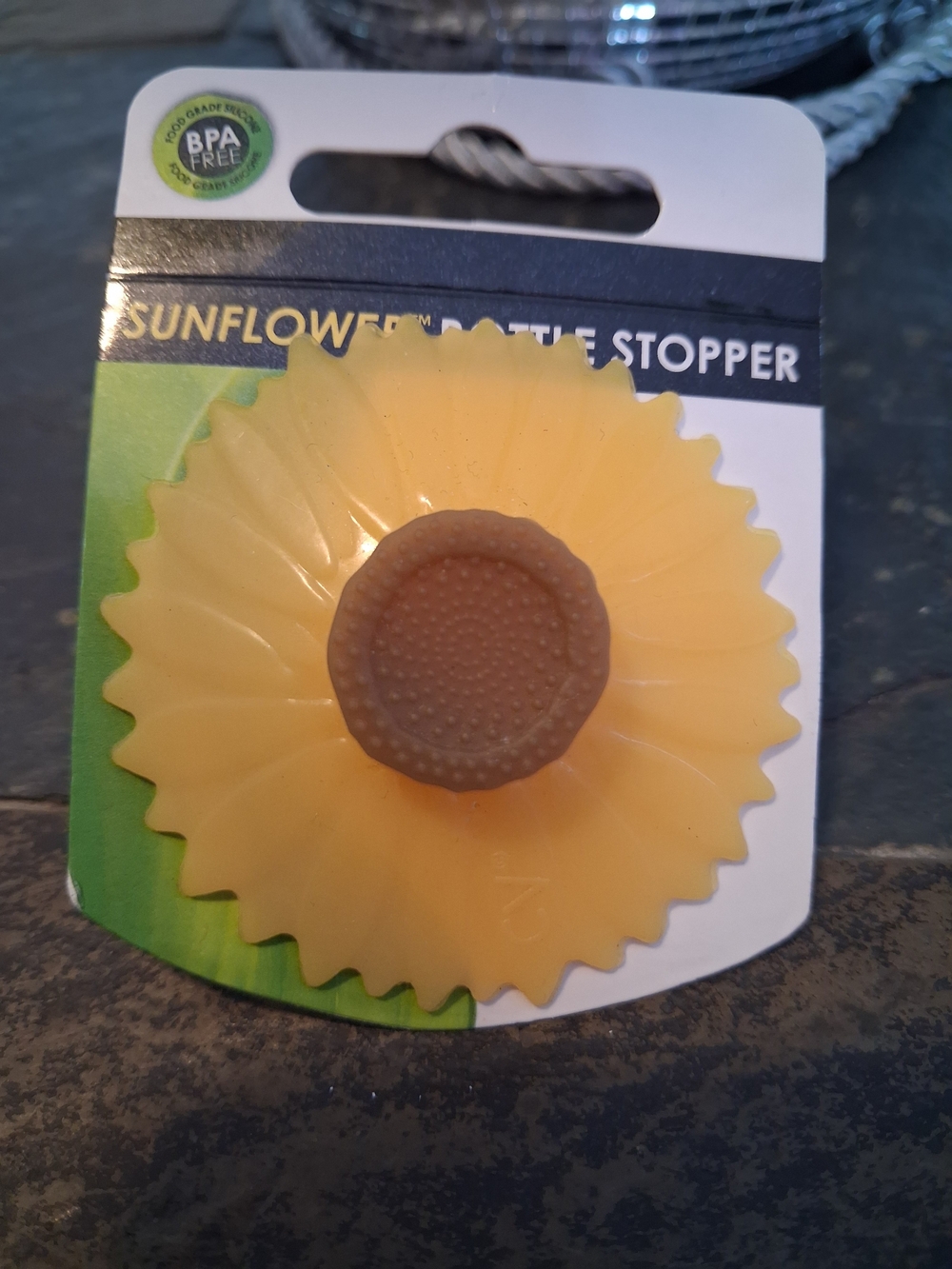 Sunflower Bottle Stopper - Yellow & Brown Silicone Bottle Sealer